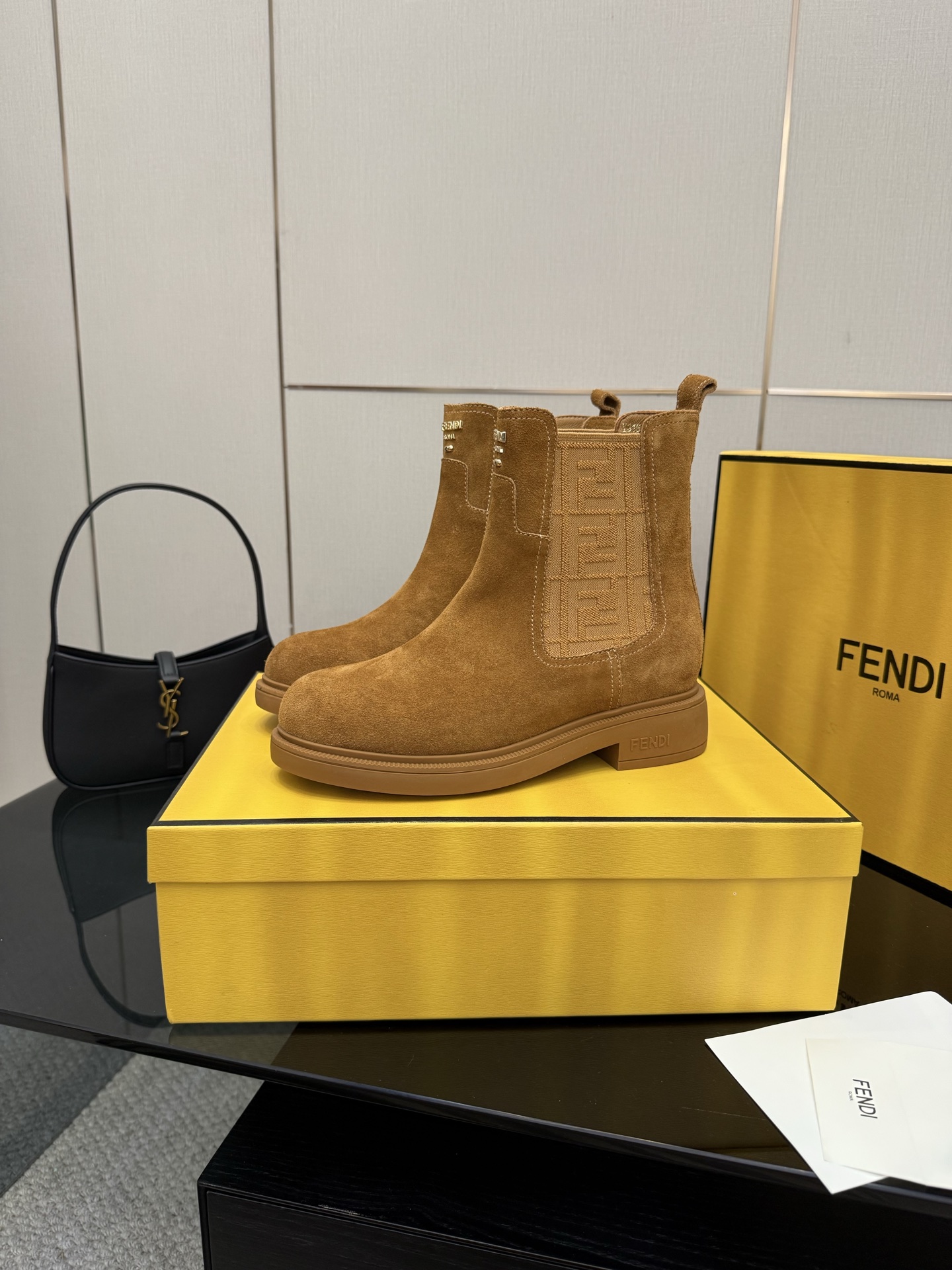 20251022/Fendi_251022-5